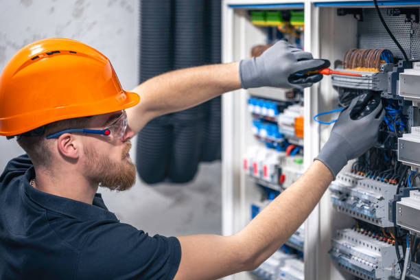 Best Affordable Emergency Electrician  in Cottonwood Heights, UT